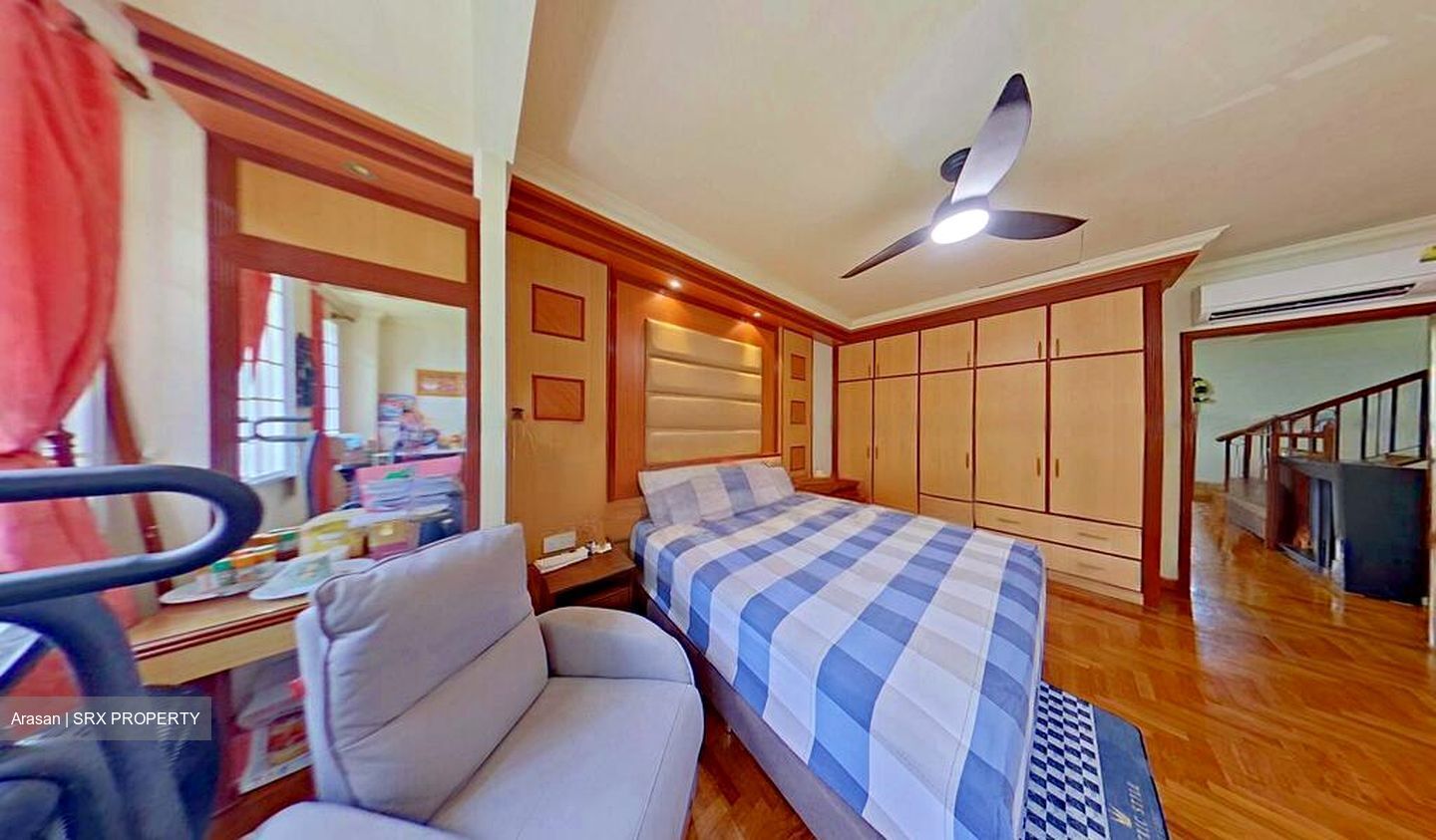 Hougang Street 13 (D19), Terrace #454433331